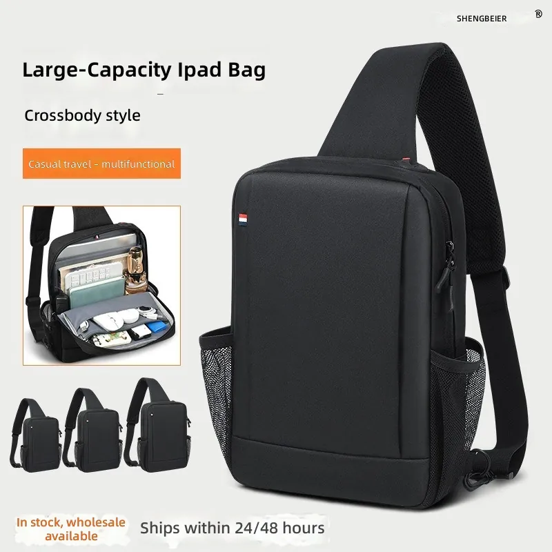Tablet Accessories Bag - 大容量iPadバッグ メンズ用 クロスボディストラップ付き アウトドアスポーツ ヘッドホンホール ショルダータブレット収納バッグ