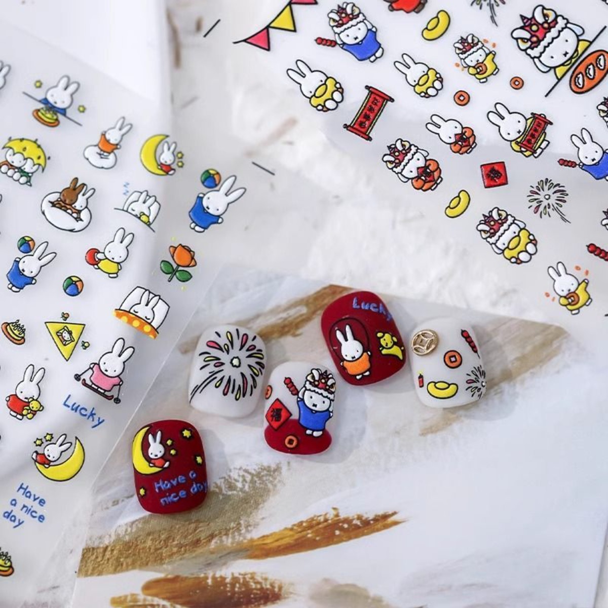 かわいいミッフィーウサギステッカーかわいい漫画ネイルステッカ - Fire Tablet Accessories のレビューと価格