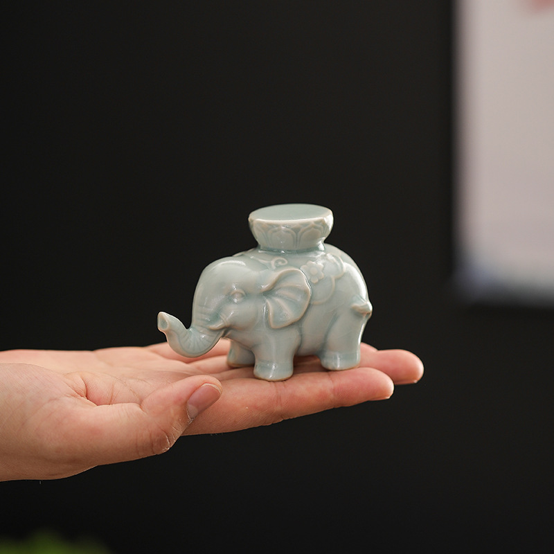 クリエイティブな象の蓋ホルダー、セラミックティーペット、ティ - Unique Table Accessories のレビューと価格